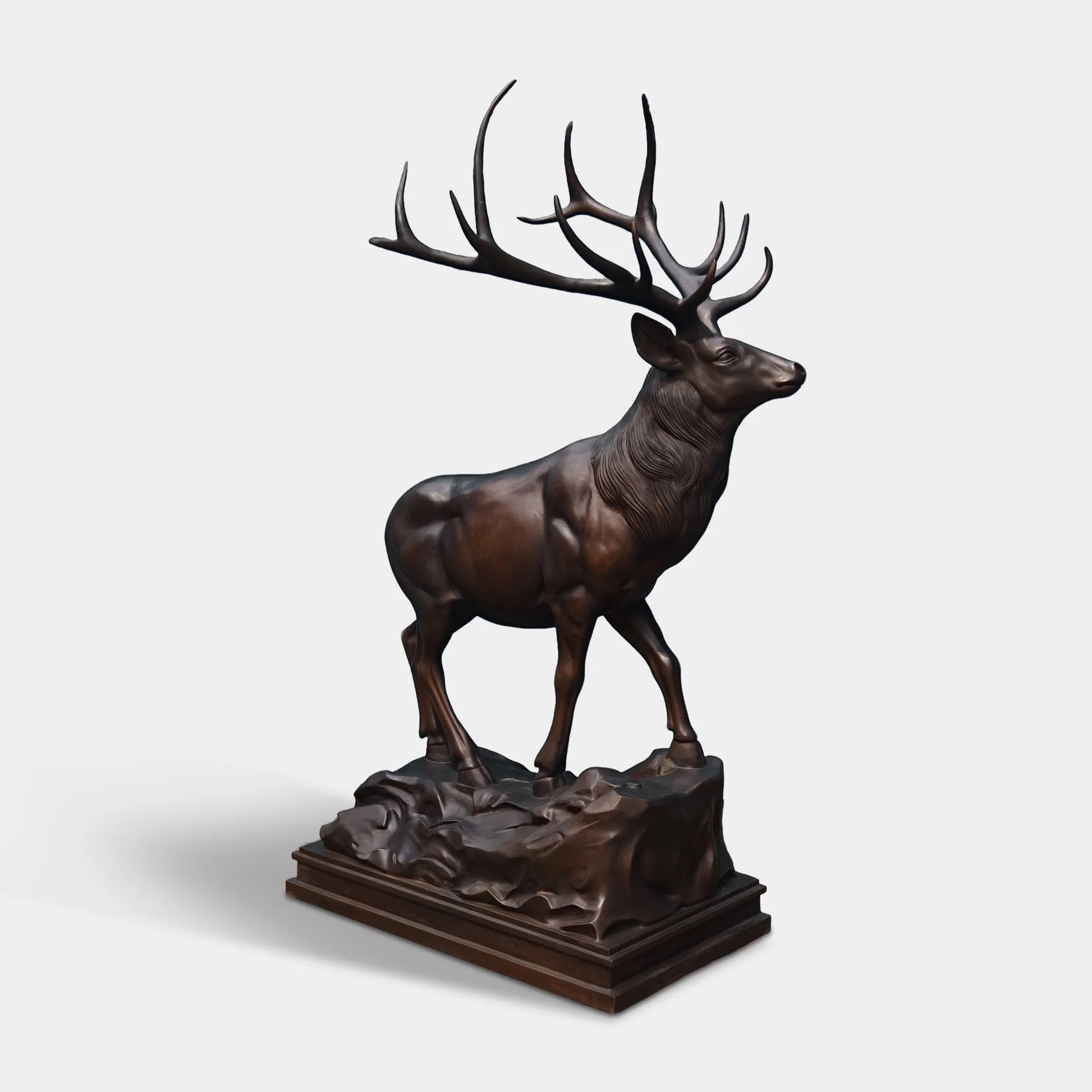 Bronze Deer Sculpture with Classical Design for Villas and Parks