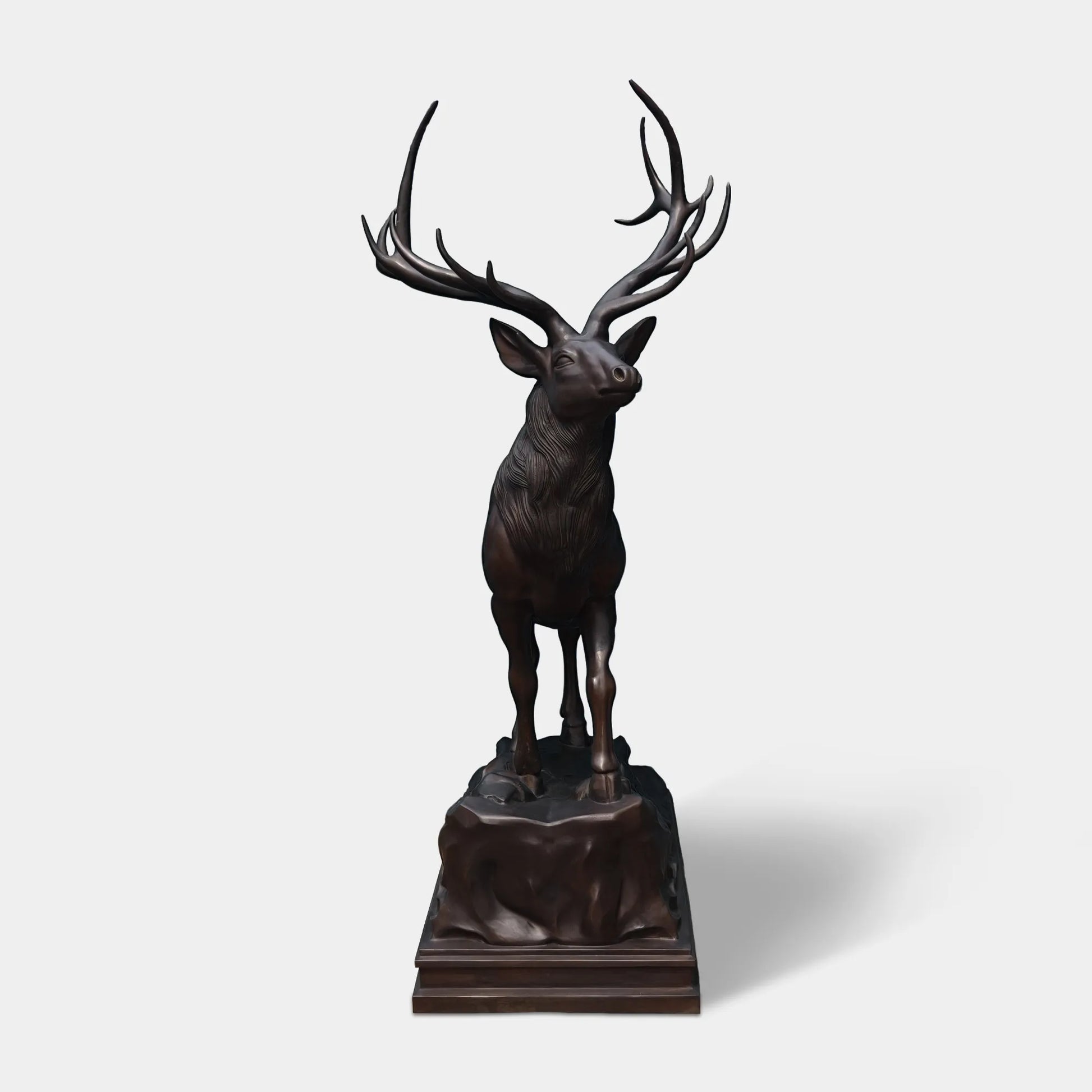 Bronze Deer Sculpture with Classical Design for Villas and Parks