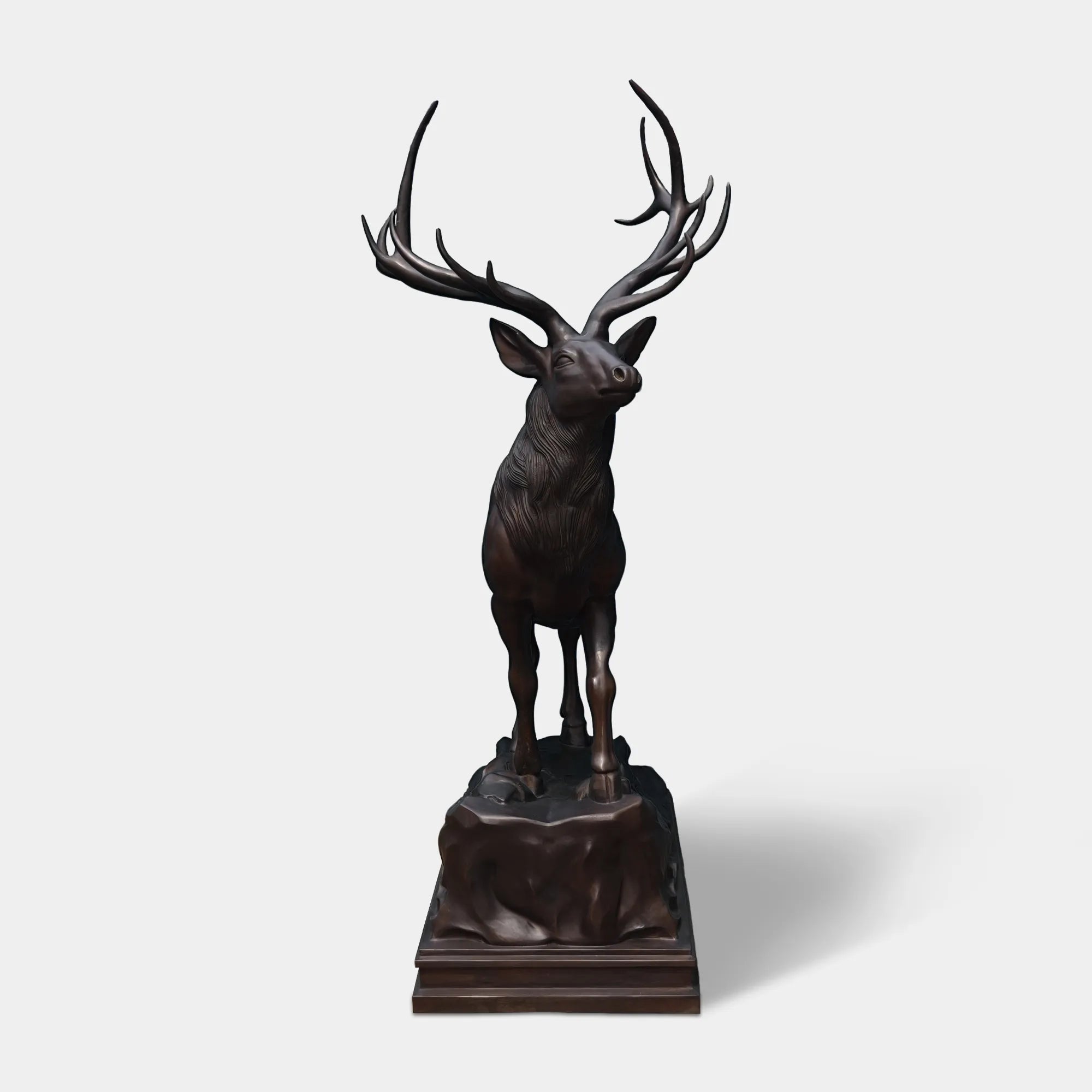 Bronze Deer Sculpture with Classical Design for Villas and Parks